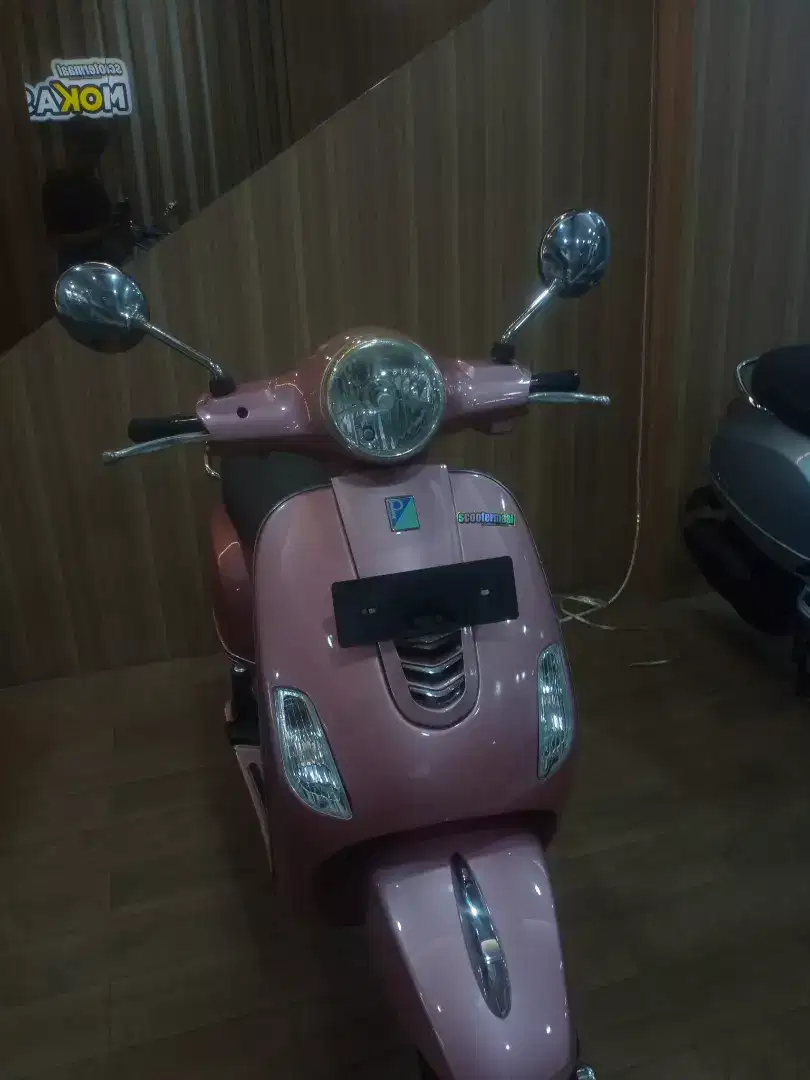 PIAGGIO VESPA LX 125 IGET 2017 PERFECT CONDITION
