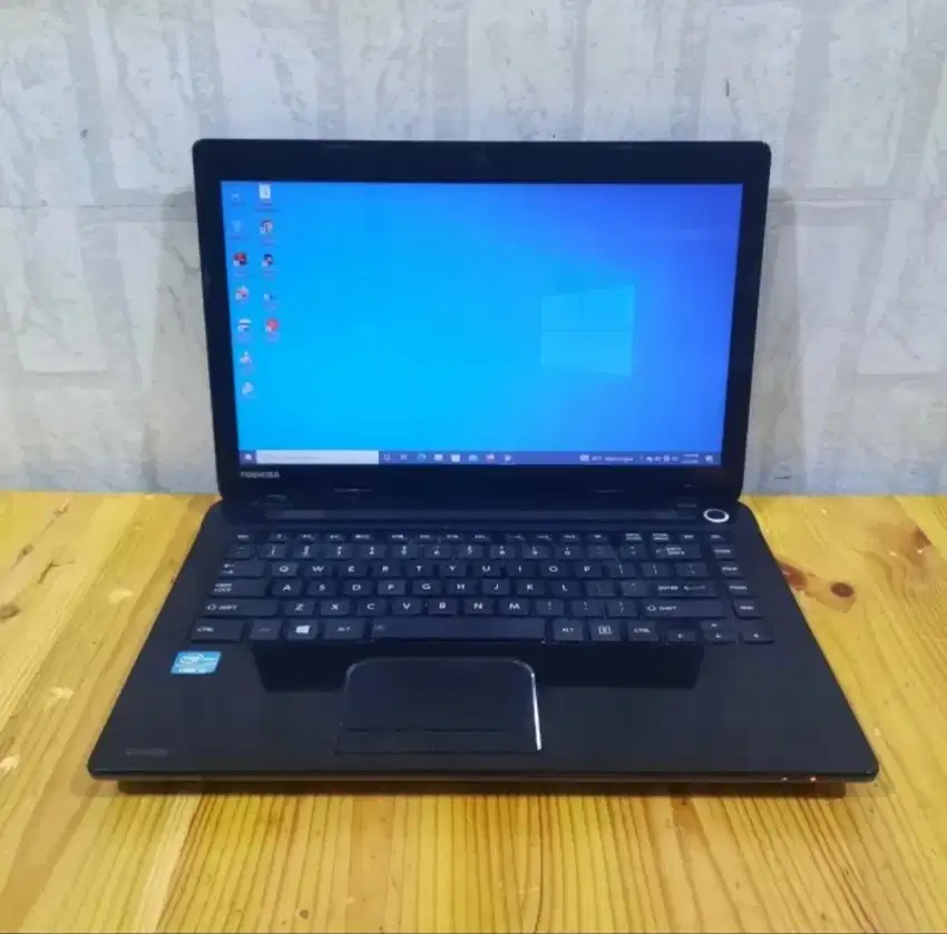 Laptop Toshiba C40-A Core i3