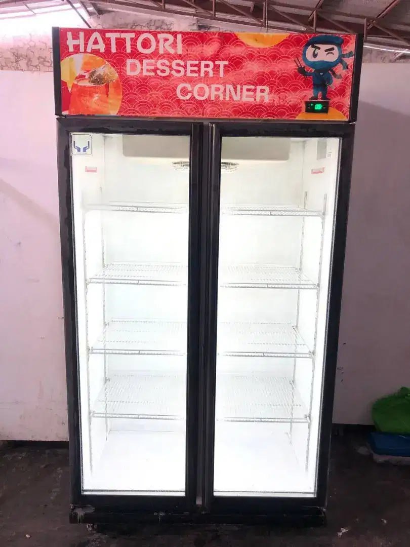 Showcase 2 pintu Rsa JADE Kapasitas 800L

harga 5,5jt