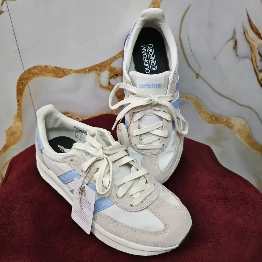 Adidas Run 70's 2.0 Baca deskripsi !!