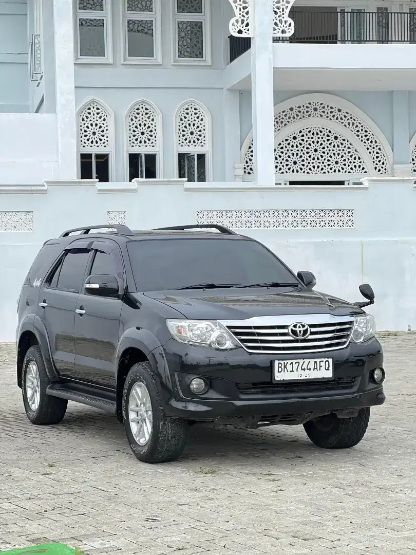 DP58JT FORTUNER V 4X4 BENSIN A/T 2012 YARIS KUDA ISUZU