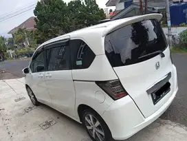 Honda Freed 2011 Bensin