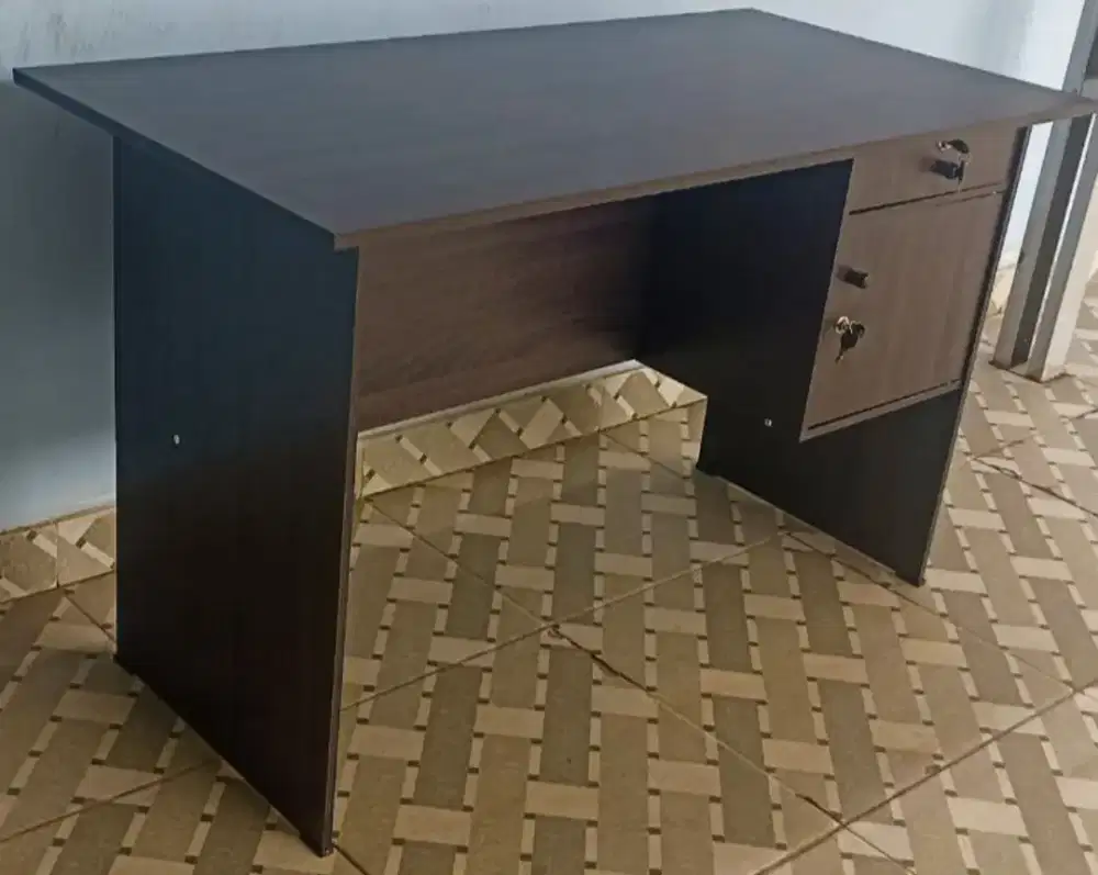 Meja Kerja, Meja Kantor, Meja Komputer, Meja Tulis Baru Free Ongkir