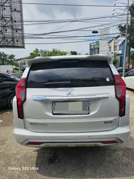 Pajero Dakar AT 2023 putih tgn.1 istimewa dp 65 jt