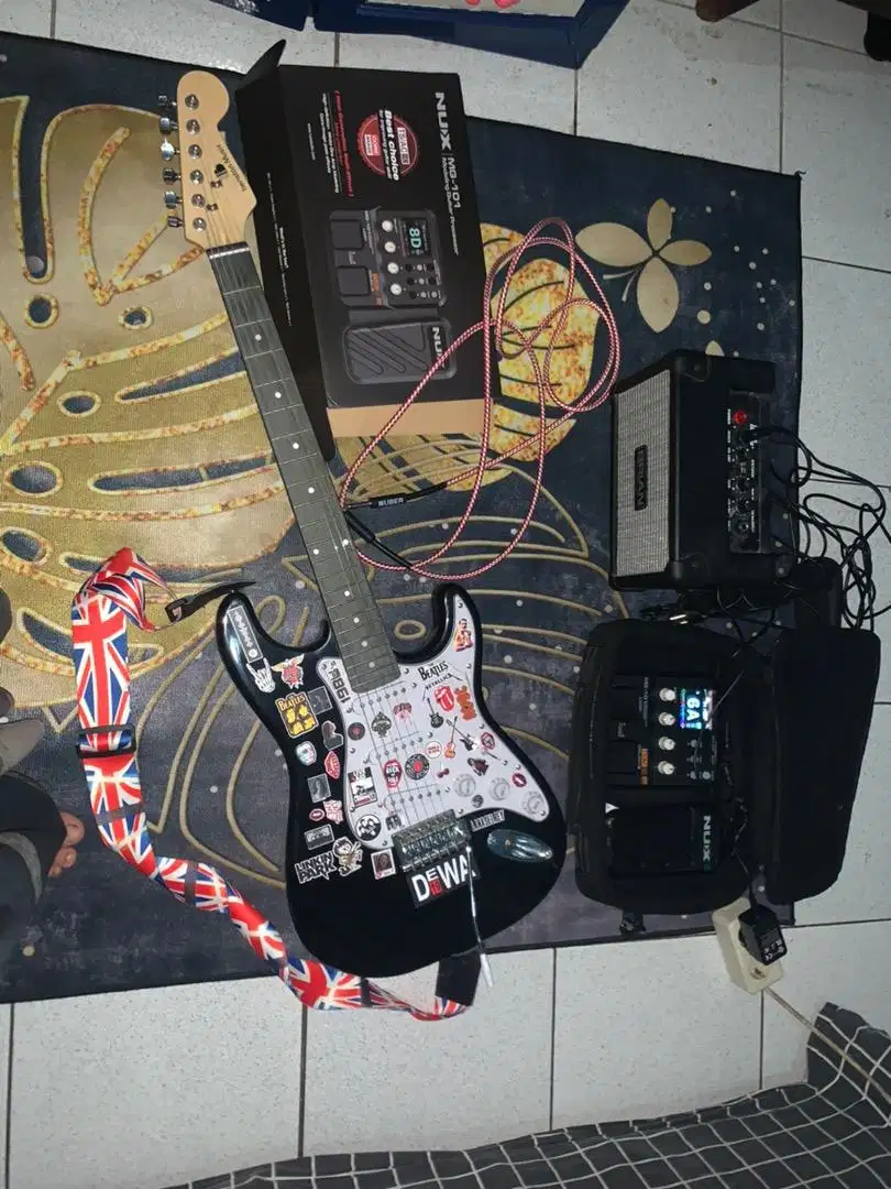Gitar Listrik,Ampli Dan Efek Digital