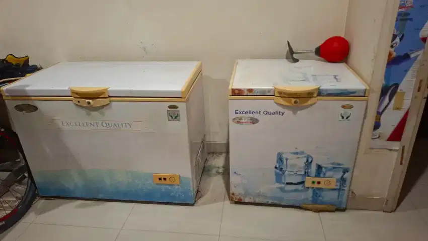 Frezer box Daimitsu 200lt dan 300lt DINGIN NORMAL BAGUS