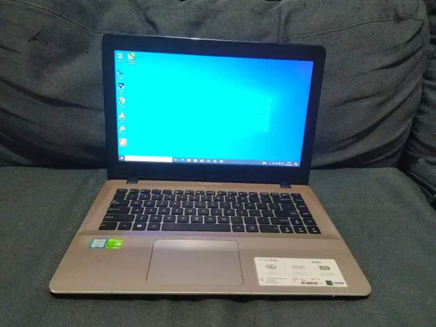 Anti Lelet dgn SSD 256
Asus A442U
Core i5-8250U
Nvidia Geforce 930MX