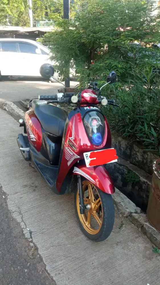 JUAL SCOOPY KARBU 2011