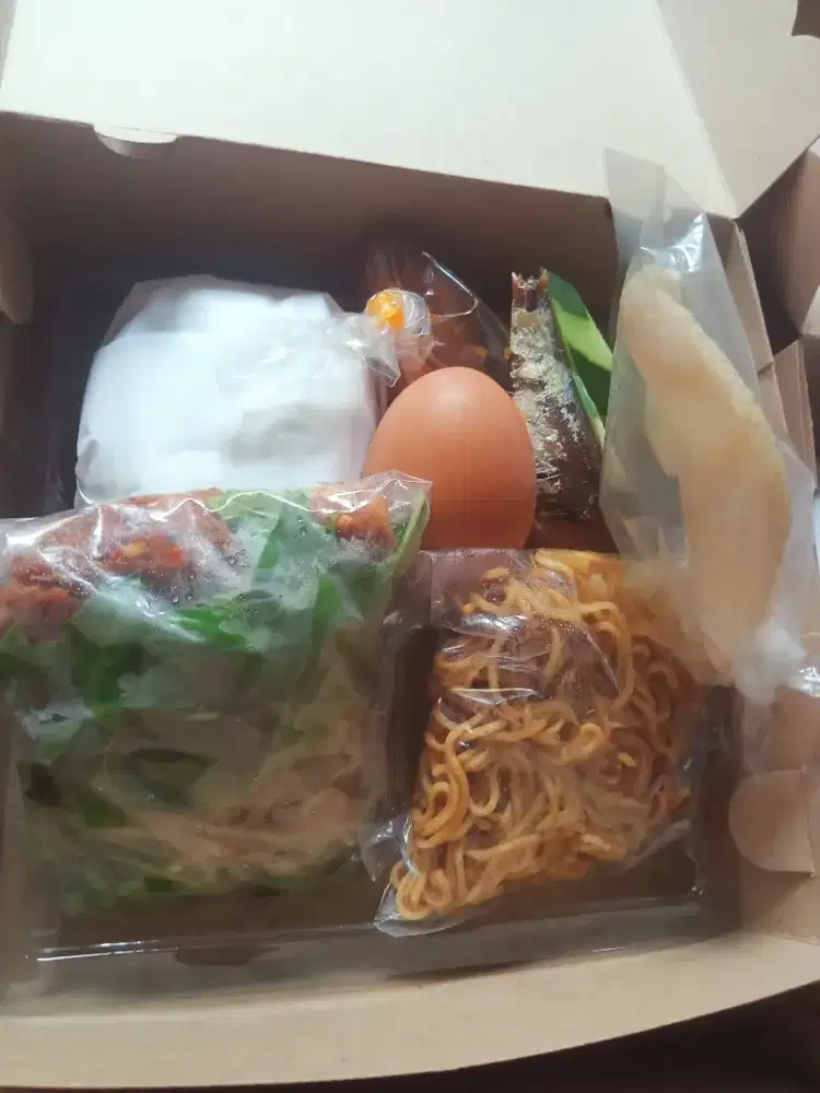 Terima pesanan nasi kotak untuk berbagai macam acara harga bervariasi