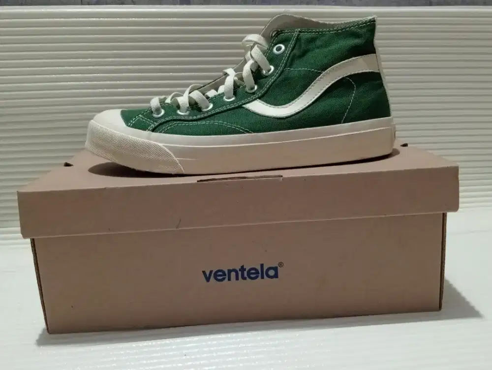 Sepatu ventela public high green size 41