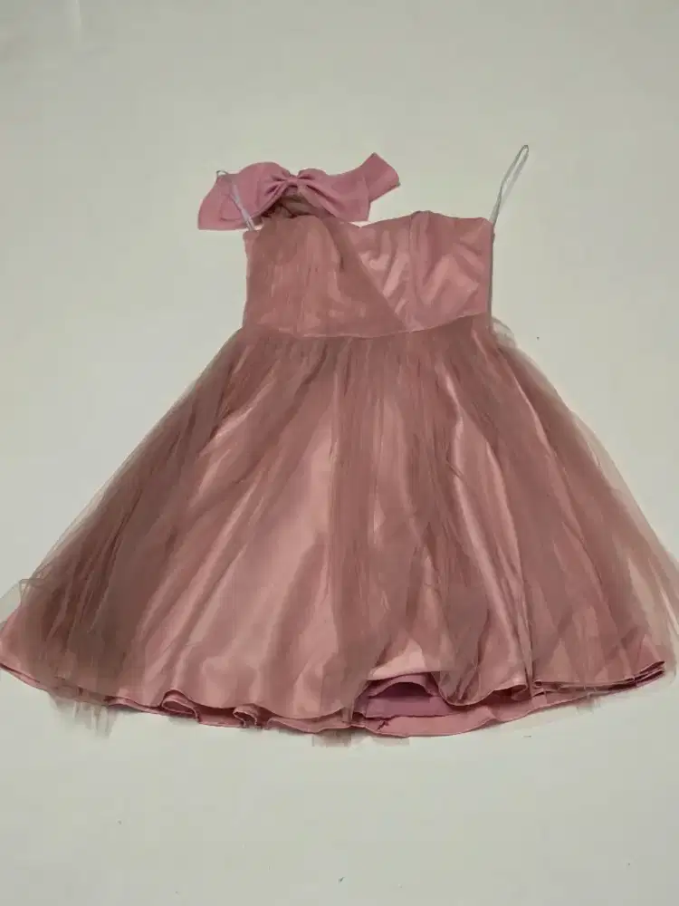 Dress Gaun Pesta Wanita Pink Ada Pita Di Pundak Dipakai baru Sekali