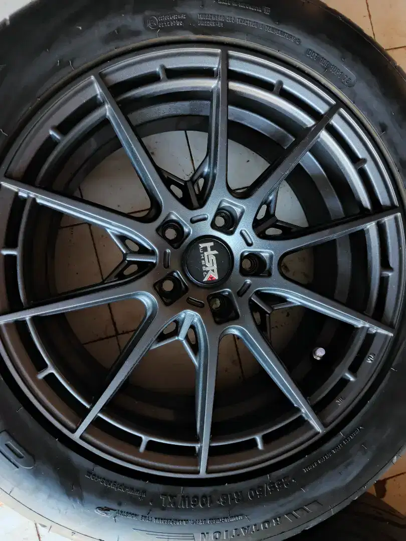 Velg Hsr R18 + Ban Accelera