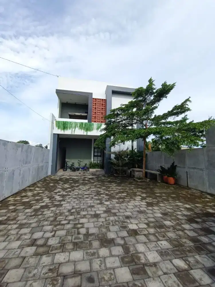 Jual Rumah di Sidomoyo Jalan Godean