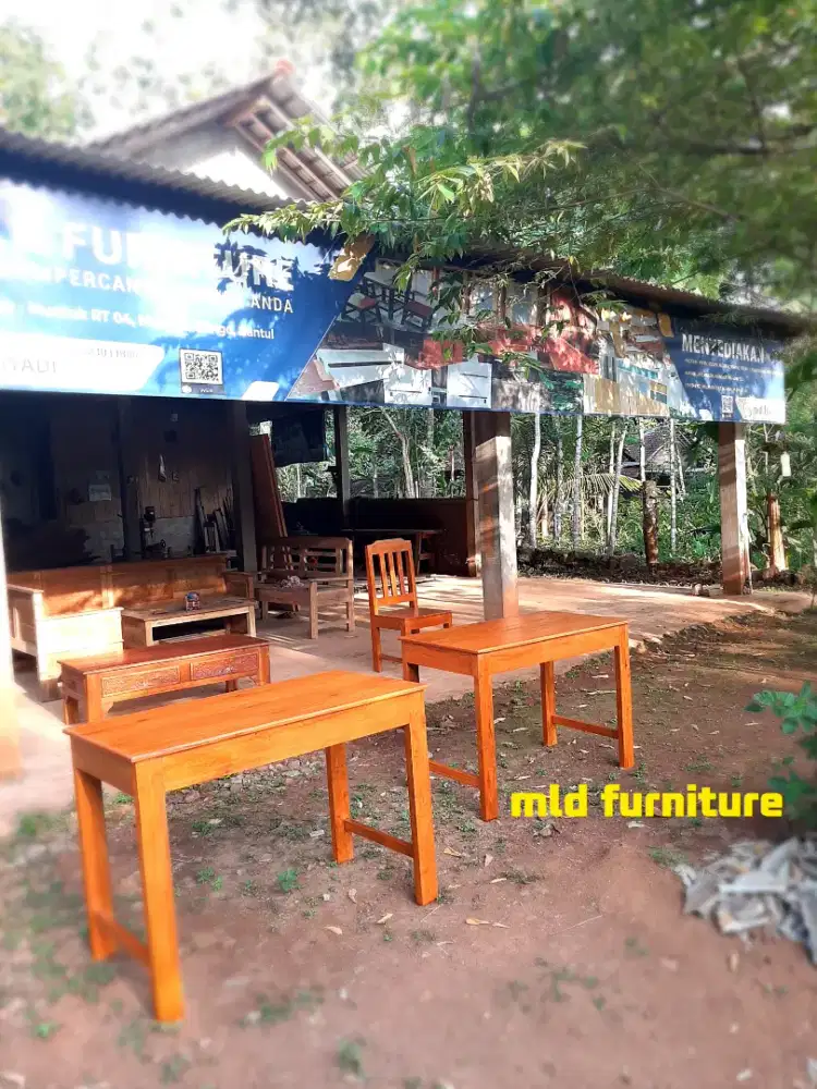 Meja jualan meja belajar