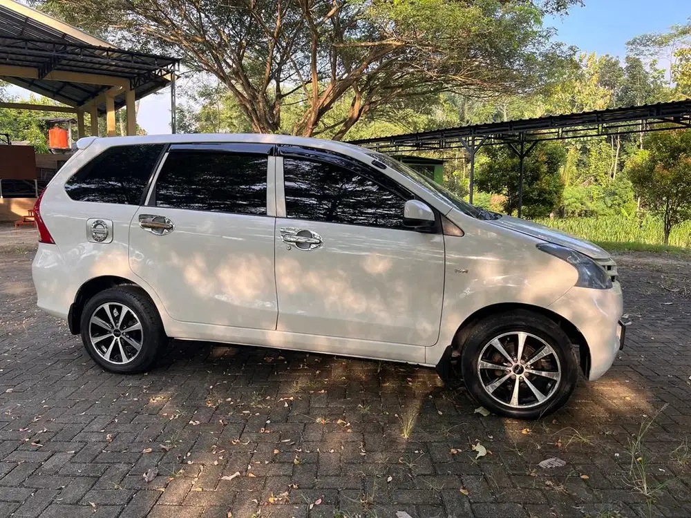 Jual Avanza 2012