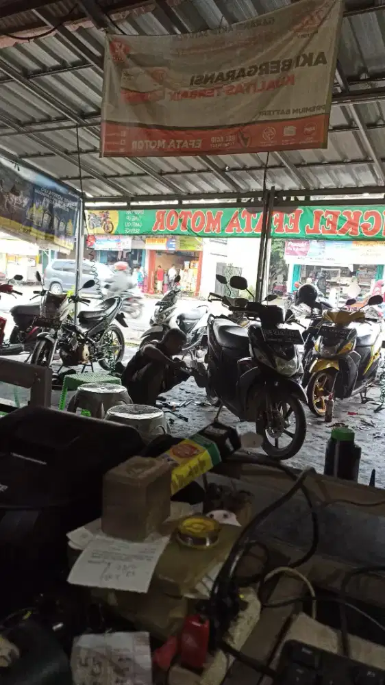 Dibutuh Mekanik Motor