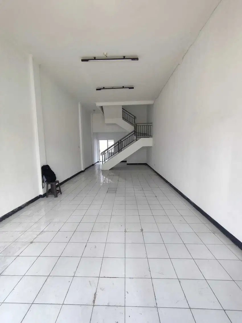 Disewakan Ruko Jasmine Hook 2lt Gading Serpong