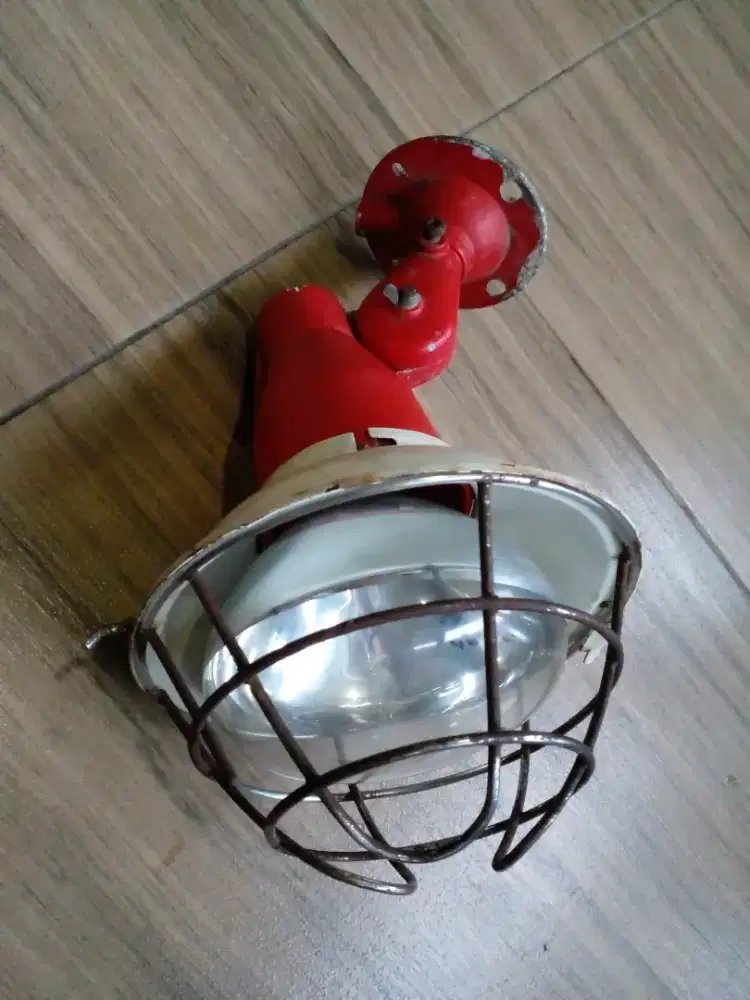 Lampu antik jadul lawas