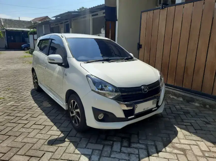 Ayla R 2017 manual