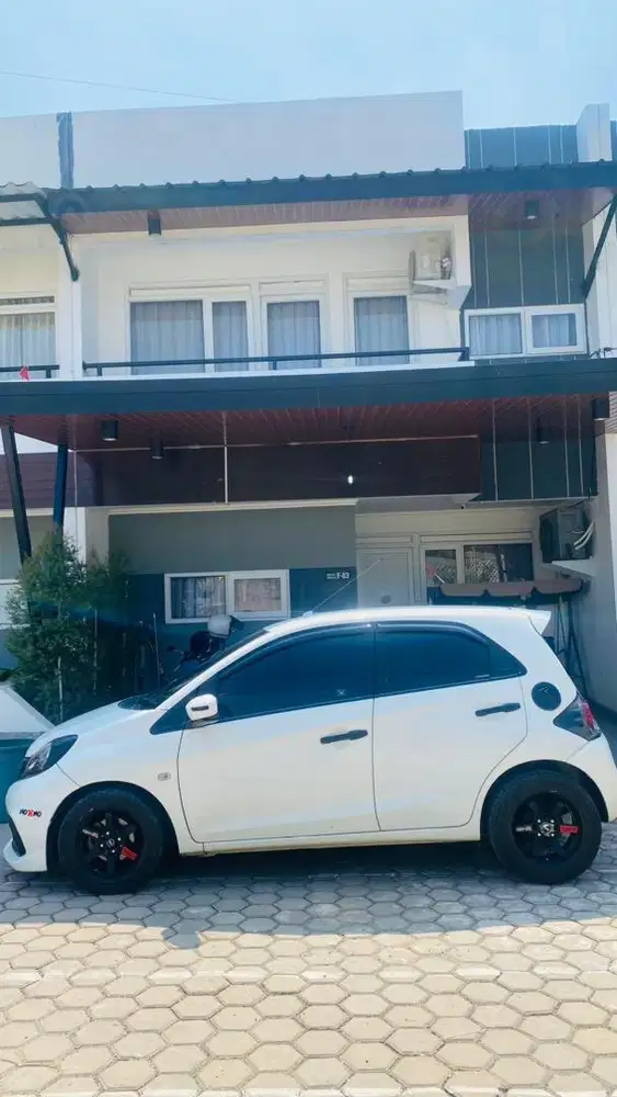 Honda Brio 2012 Matic Putih Facelift