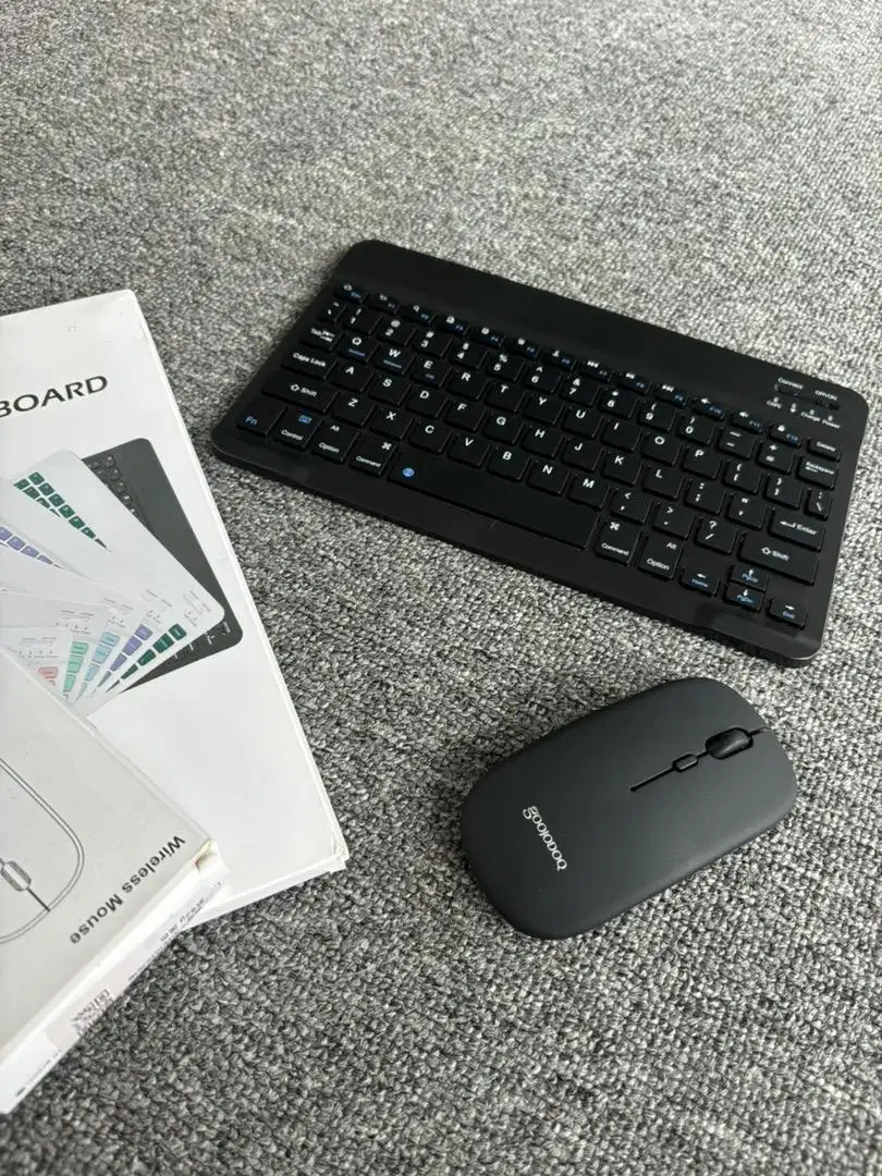 Wireless Keyboard 10 inch dan Wireless Mouse BARU dengan bluetooth BJM