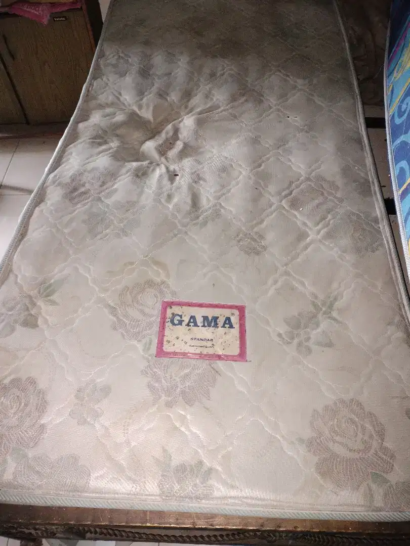 Kasur spring bed merk Gama ukuran 90 cm x 200 cm