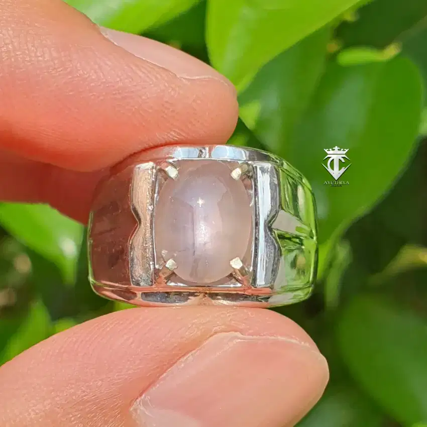Batu Permata Natural Color Change Star Sapphire 5.27 Ct No Heat Memo