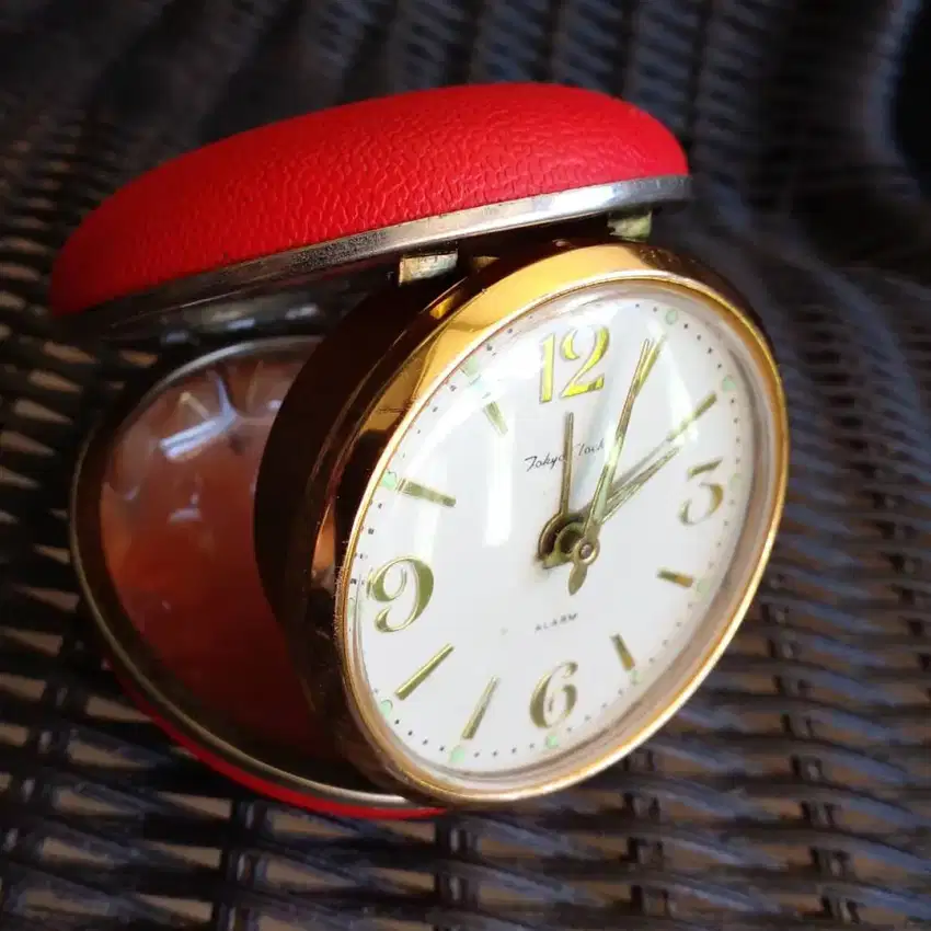 Jam saku antik kuno lawas