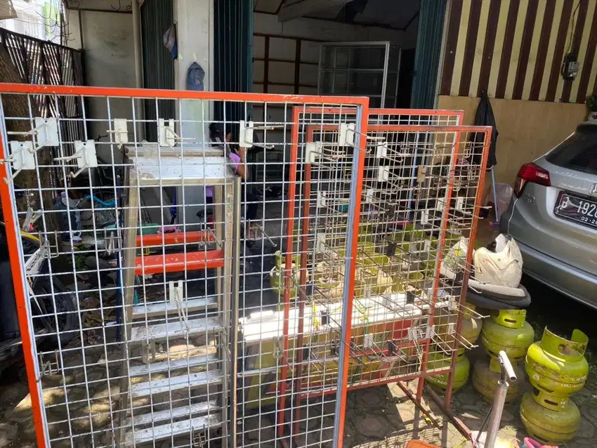Dijual Standing RAM/ Rak Besi take all