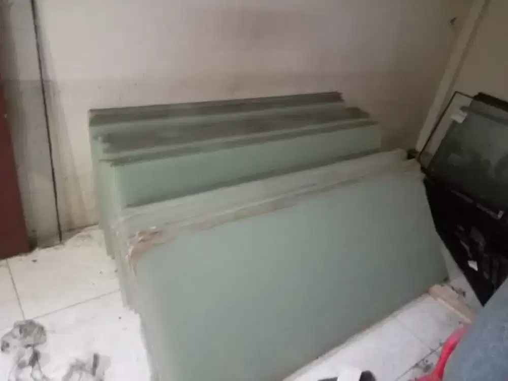 OBRAL Kaca tempered glass 5 mm