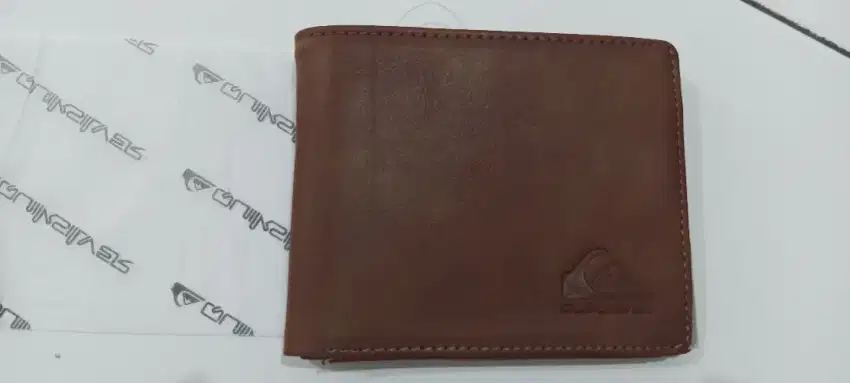 Dompet Quicksilver