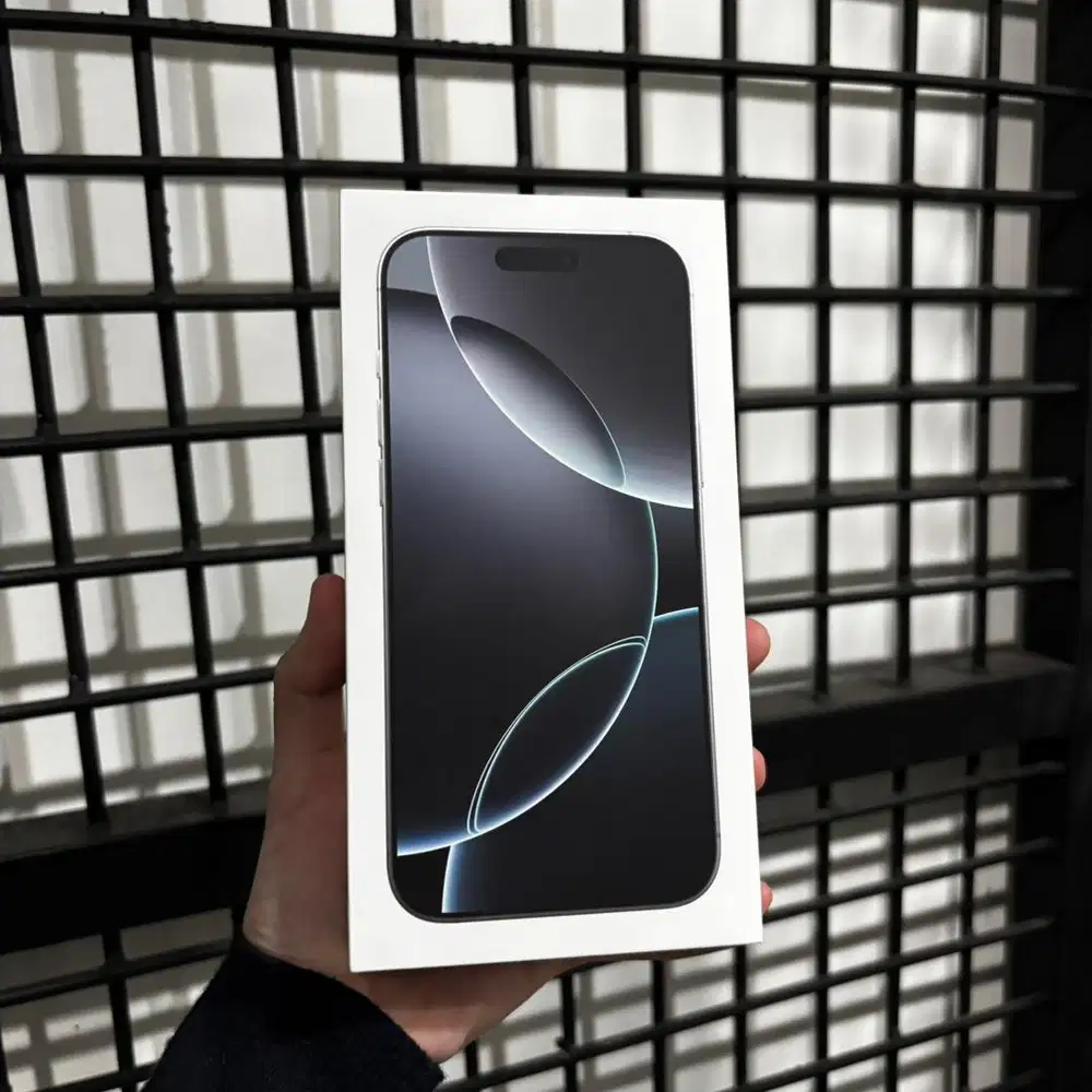 iPhone 16 Pro Max 256 White Titanium