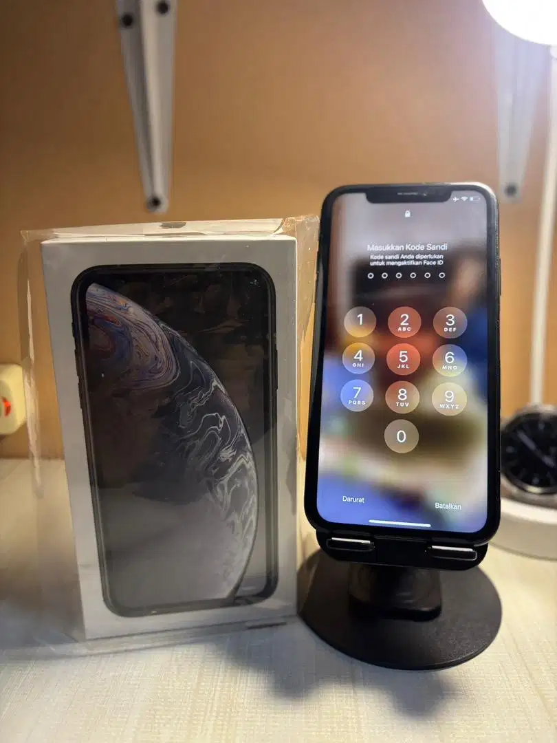 iPhone XR ex-iBOX 64GB ( Black )