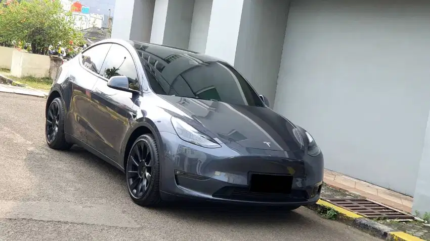 [ ODOMETER 500 KM ]Tesla Mode Y Long Range AWD Dual Motor AT Abu 2022