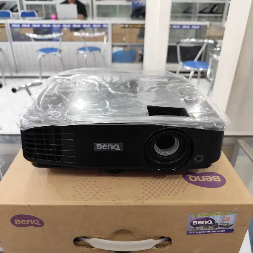 Proyektor BENQ MS506P 3200 Lumens SVGA DLP Lampu 35 Jam Mulus Like New