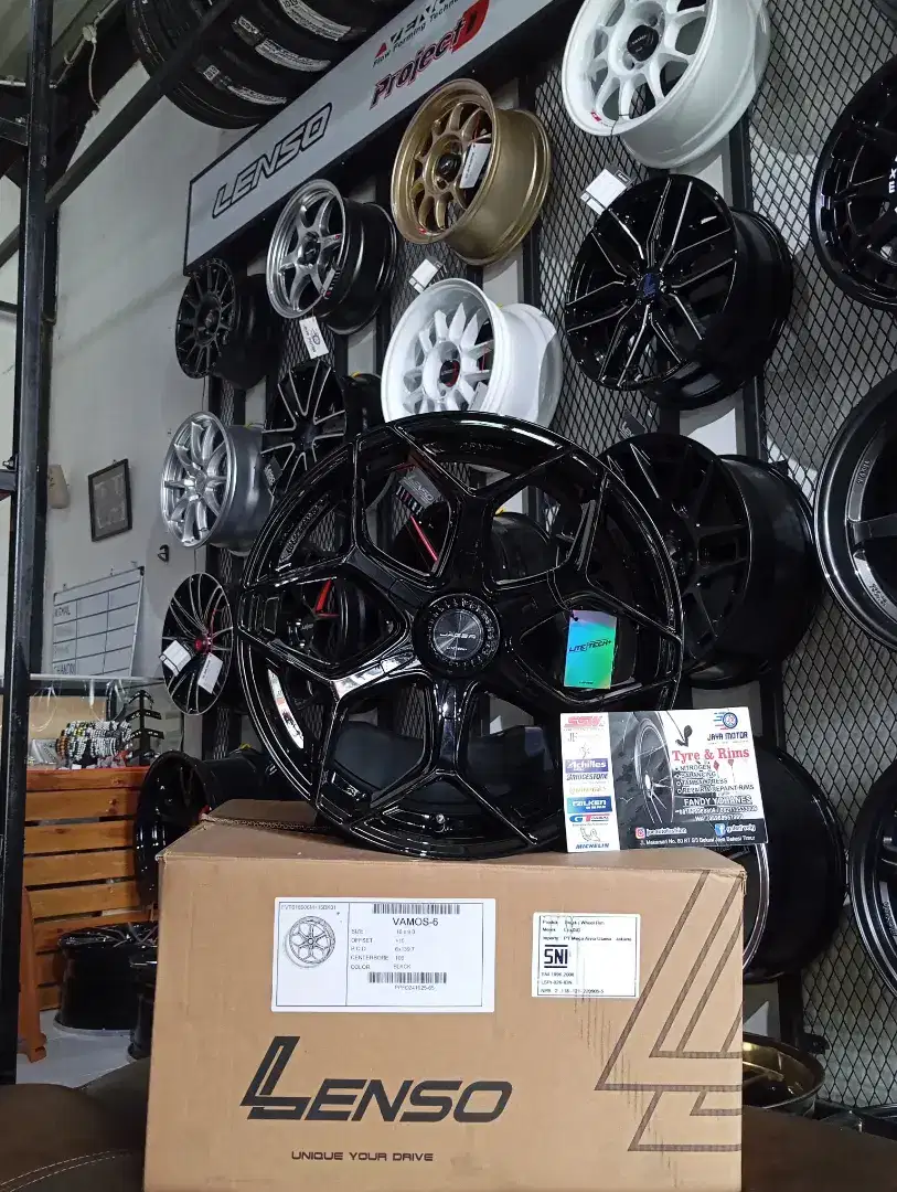 Velg lenso vamos r18 6x139 lbr9 et15
