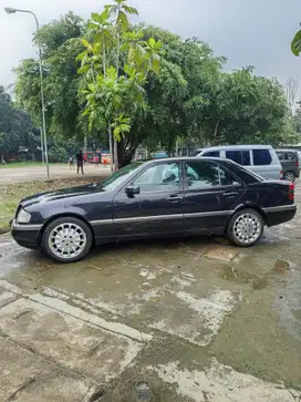 Mercedes-Benz C200 1996 Bensin