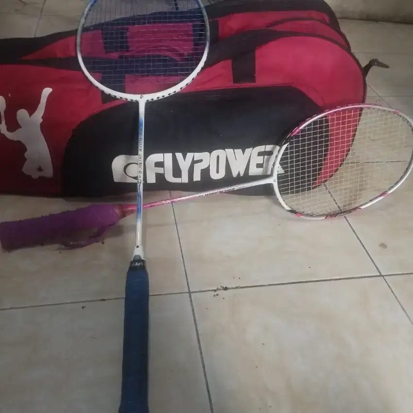 Yonex ArcSaber 9 dan Fly Power dragon Power 07