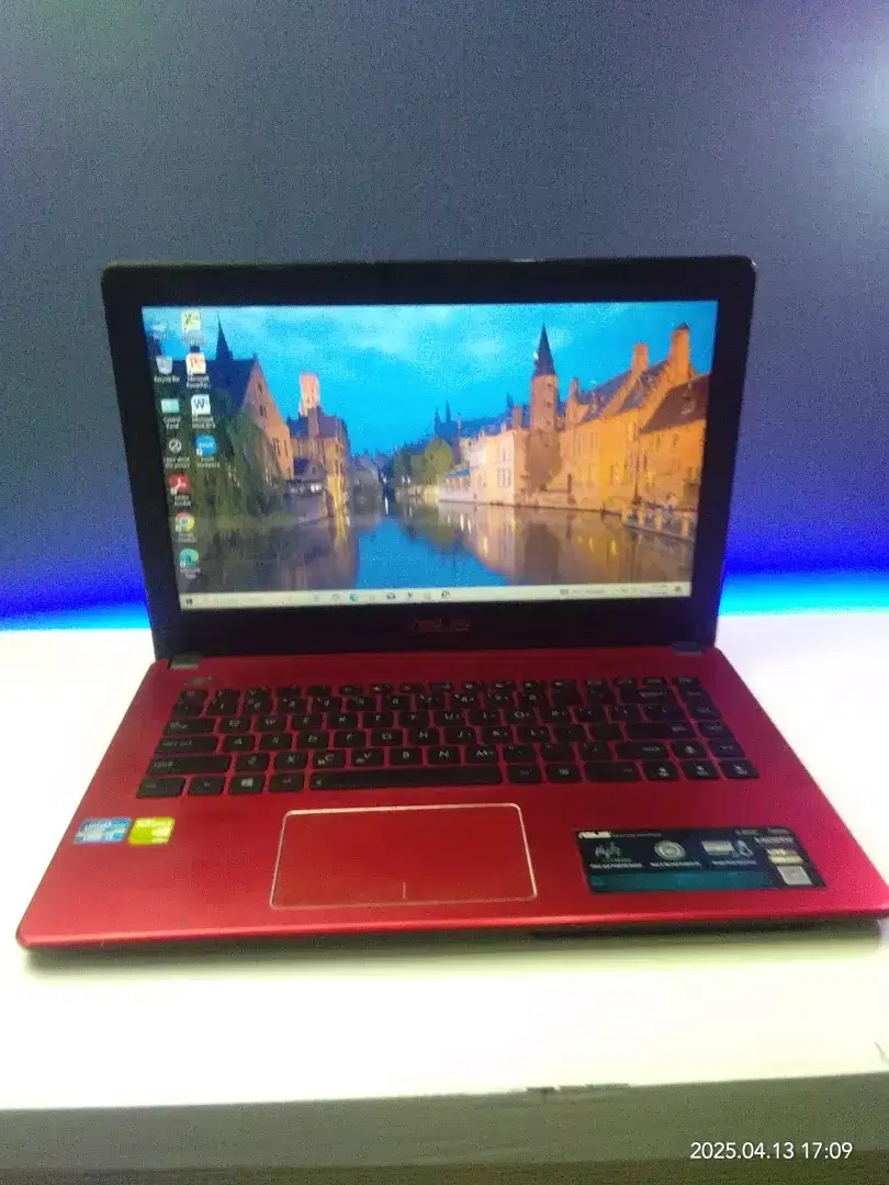Asus intel core i3 -3217U marun mulus