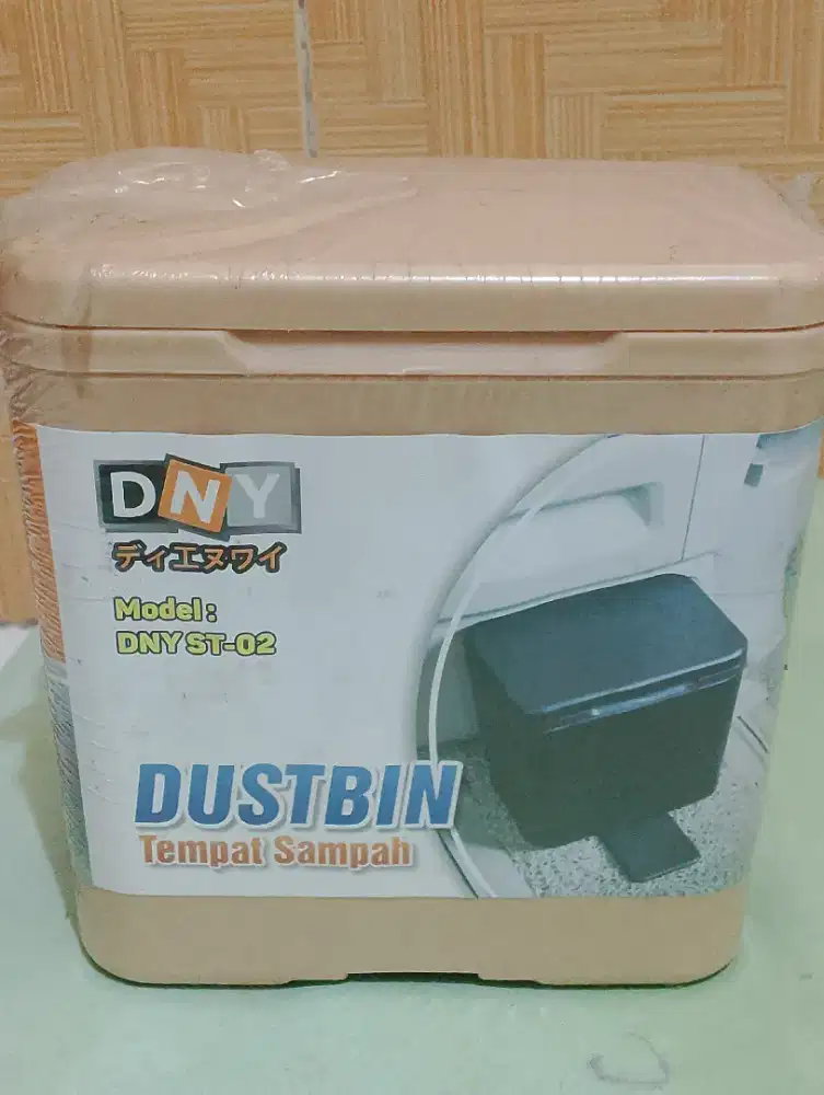 Tempat Sampah mobil