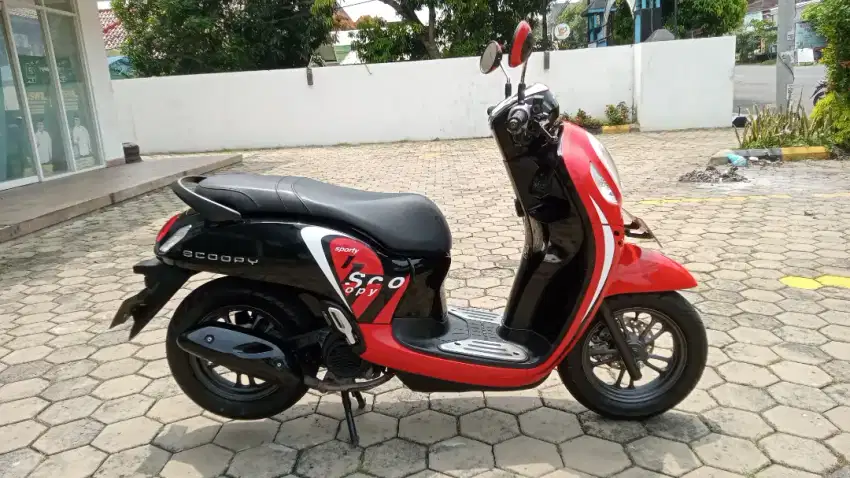 Scoopy Th 2022 Istimewa