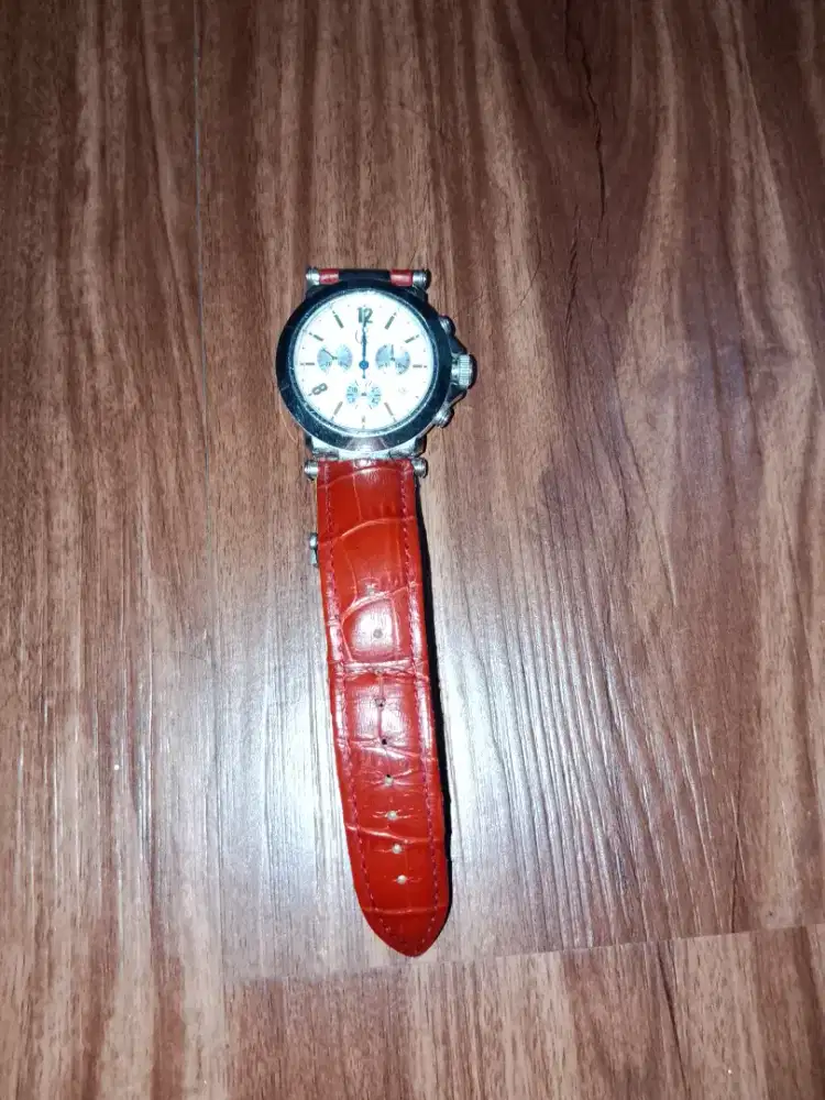 Jam Tangan Bulat