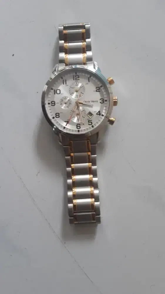 Dijual jam tangan Christ Verra