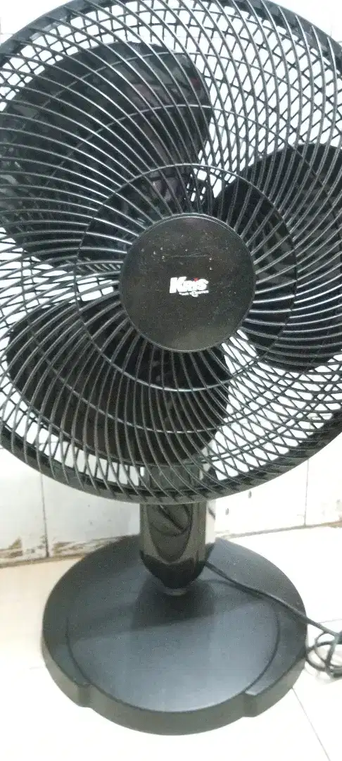 Kipas angin merk krisbow