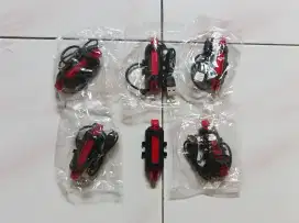 lampu belakang sepeda merah