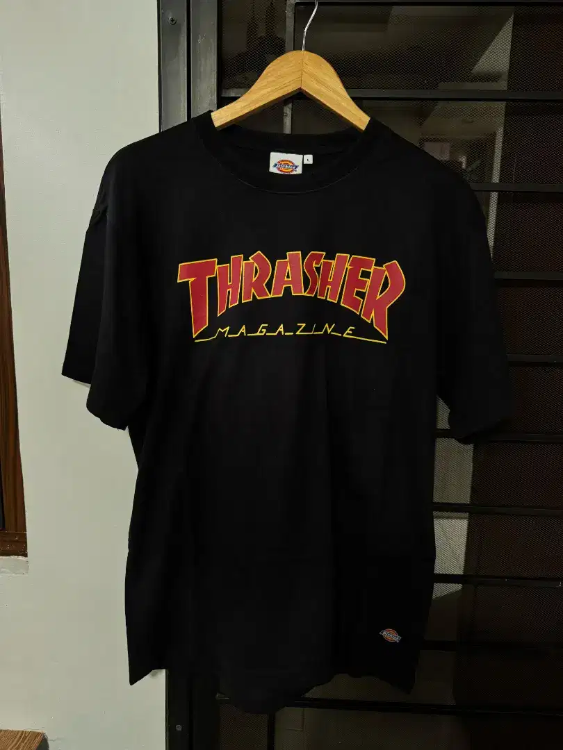 Baju Kaos Thrasher x Dickies