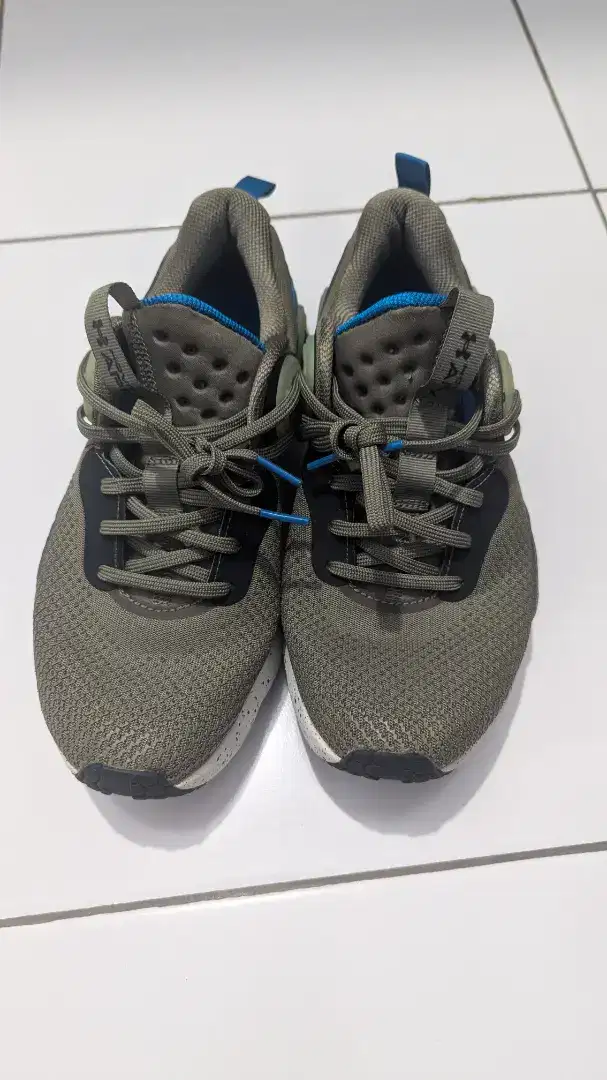 Under Armour HOVR Apex 3