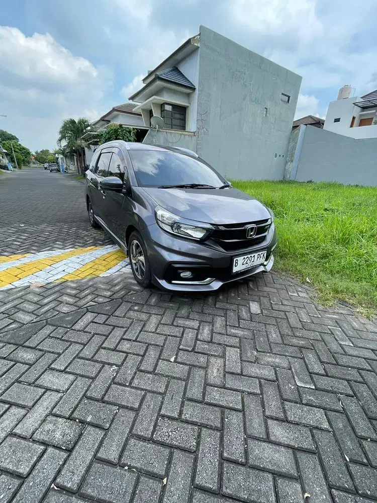 Rental mobil sewa mobil lepas kunci
