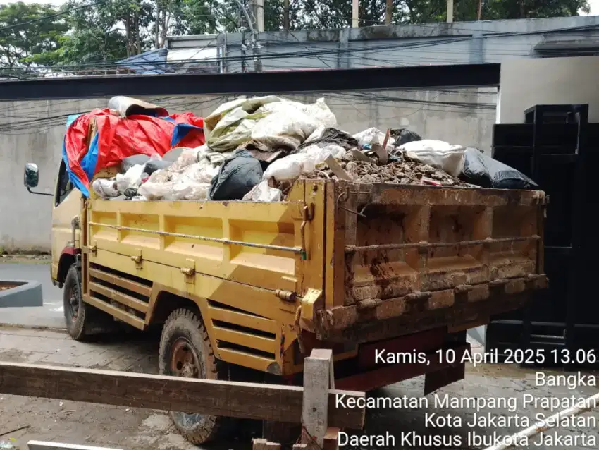 Jasa angkut puing dan buang sampah