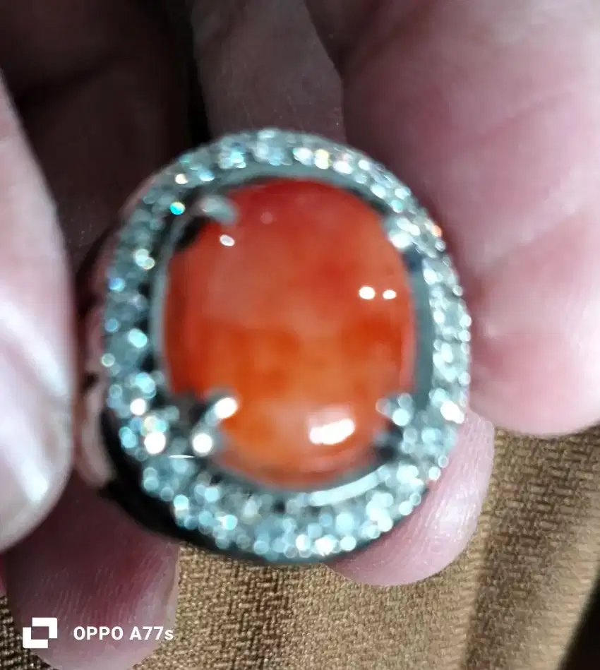 NATURAL JADEITE JADE